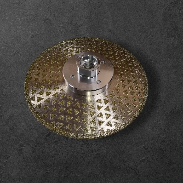 Diamantna brusilna plošča 125mm grit 40 za keramiko, diamantna brusilna plošča, 125mm, grit 40, M14 navoj, kotna brusilka, brušenje keramike, natančno brušenje, profesionalna oprema, dolga življenjska doba, mokro in suho brušenje, visoka učinkovitost, steklo, kamen, polprevodniki, elektroprevleka, gladka