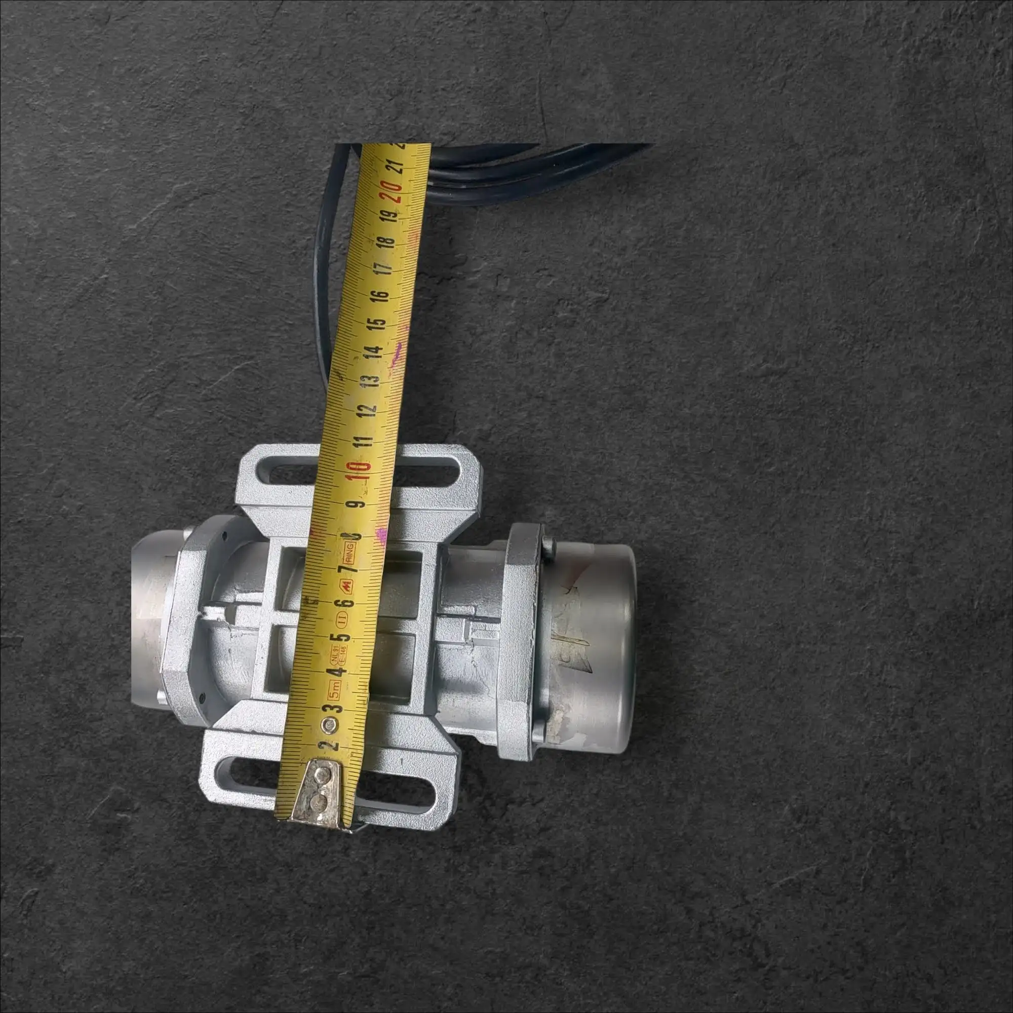 CleanLine Vibration Motor 100W IP65 FoodSafe  AquaDust , CleanLine Vibration Motor, IP65 waterproof, FoodSafe AquaDust, prevent clumping, Ljubljana, cost-effective, save money, local production, affordable, productivity boost