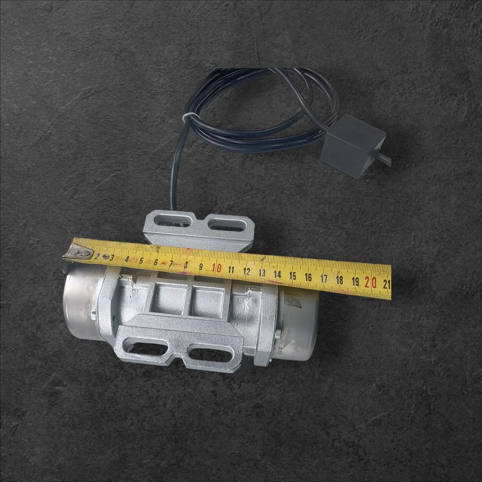 CleanLine Vibration Motor 100W IP65 FoodSafe  AquaDust , CleanLine Vibration Motor, IP65 waterproof, FoodSafe AquaDust, prevent clumping, Ljubljana, cost-effective, save money, local production, affordable, productivity boost