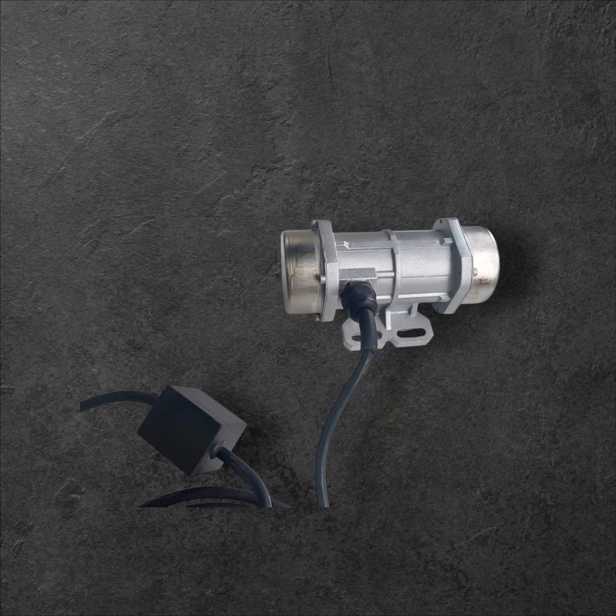 CleanLine Vibration Motor 100W IP65 FoodSafe  AquaDust , CleanLine Vibration Motor, IP65 waterproof, FoodSafe AquaDust, prevent clumping, Ljubljana, cost-effective, save money, local production, affordable, productivity boost