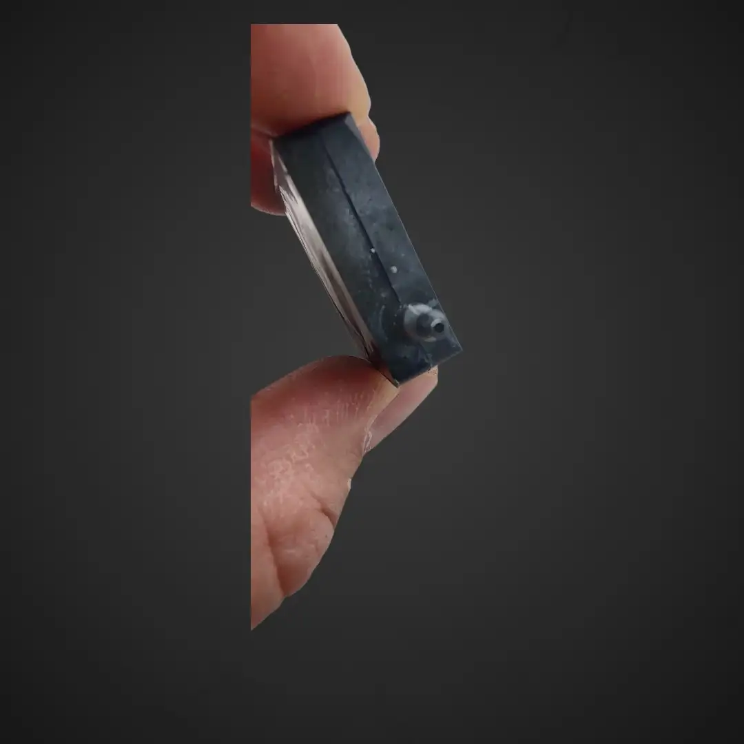 Črn neprozoren damper za UV DTF 1390 XP600 I3200, uv, dtf, repair, popravilo, zamenjava,čiščenje,glava, diy, ACHI,UV damper, črn neprozoren damper, UV DTF 1390, XP600, I3200, zaščita črnila, Svet črnil, Ljubljana, UV tiskalnik, cenovno ugodno, ACHI tiskalniki, kakovost tiska, enakomeren pretok