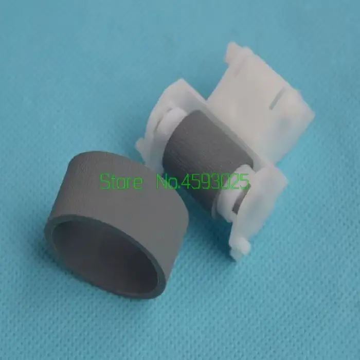 Gumica za pobiranje papirja pickup roller Epson P50-L800, gumica za pobiranje papirja, epson p50 l800, pickup roller, ugodno, ceneje, prihranek, lokalno, ljubljana, vzmeti, separator valjček, servis tiskalnikov, rezervni deli epson, gumica epson
