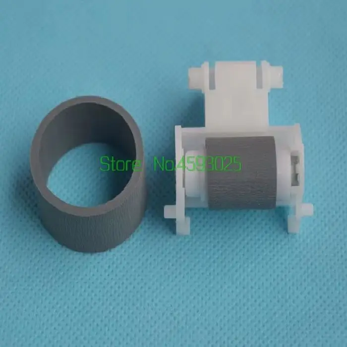 Gumica za pobiranje papirja pickup roller Epson P50-L800, gumica za pobiranje papirja, epson p50 l800, pickup roller, ugodno, ceneje, prihranek, lokalno, ljubljana, vzmeti, separator valjček, servis tiskalnikov, rezervni deli epson, gumica epson