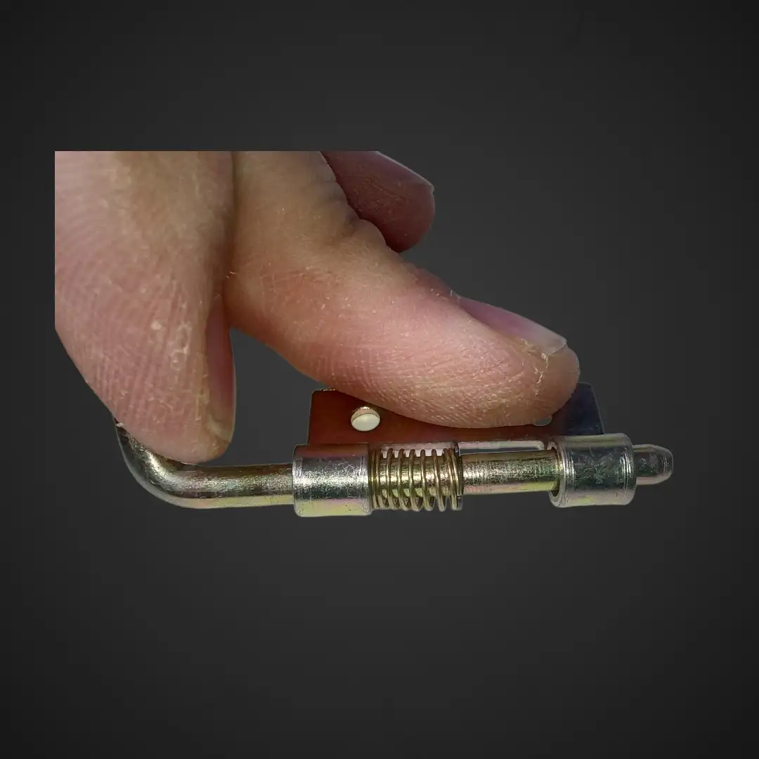 Mali kovinski šarnir za hobby projekte, mali kovinski šarnir, hobby projekti, ugodno, ceneje, prihranek, lokalno, Ljubljana, kovinski šarnirji, galvanizirani šarniri