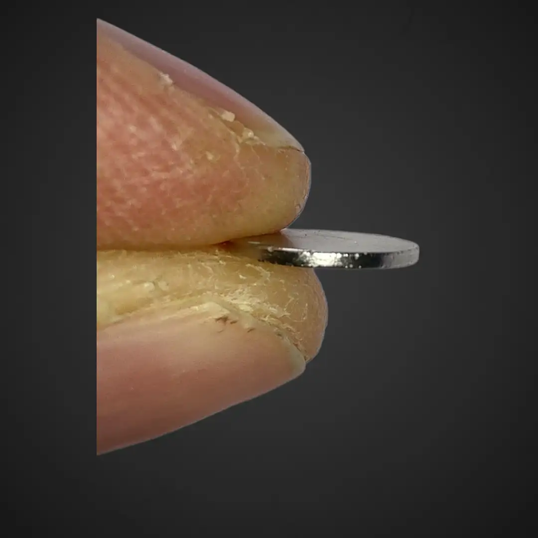 Mali okrogli magnet 10mm x 1mm NdFeb neodimijski, magnet,ceneje, ugodno, prihranek, lokalno, Ljubljana, magnet, NdFeb, sublimacija, graviranje, spominki