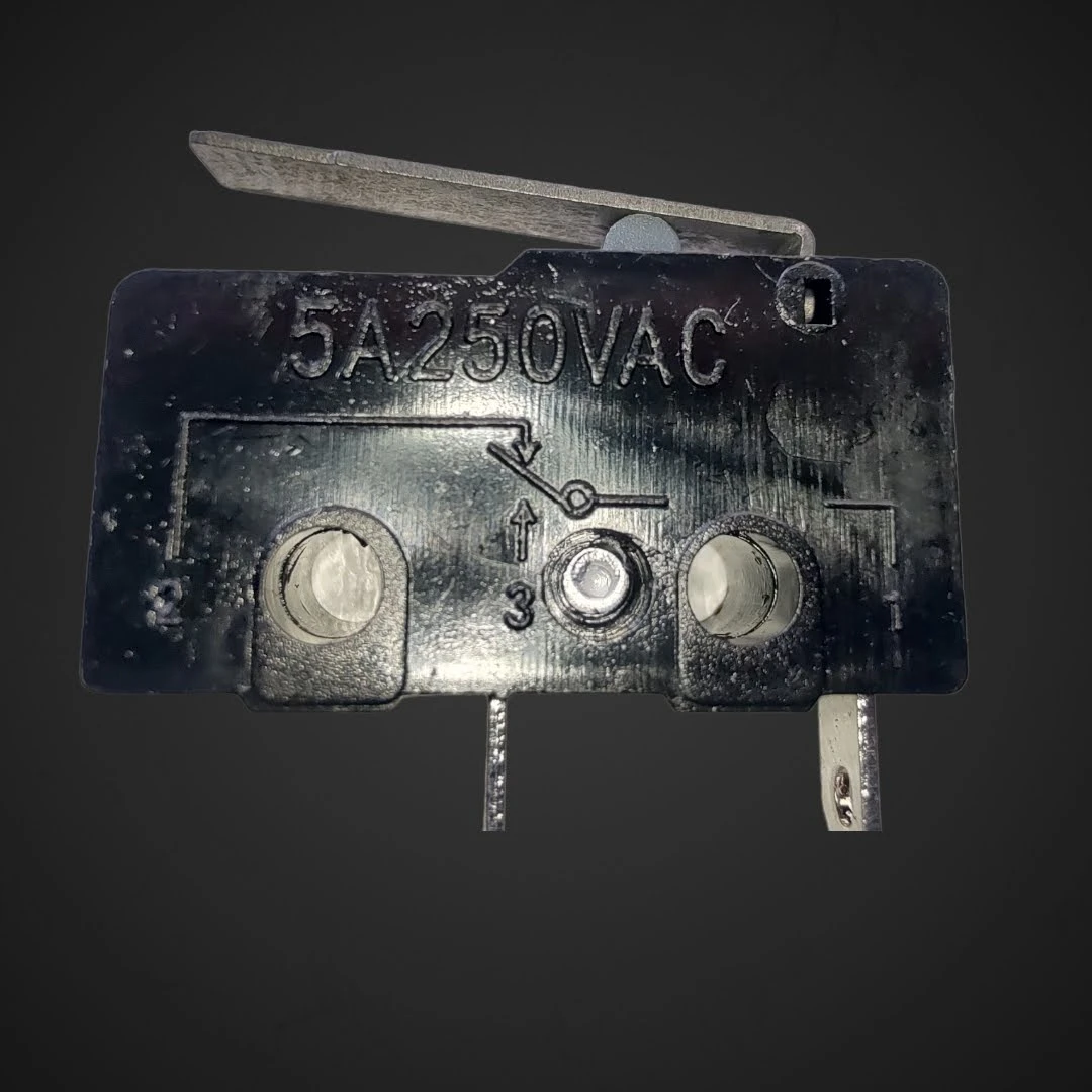 Mikro stikalo z ravno kratko ročico 250VAC 5A, mikrostikala, industrijska avtomatizacija, robotika, tehnične specifikacije, visoka kakovost, zanesljivo delovanje, Svet črnil, Ljubljana, potrošni materiali, produktivnost