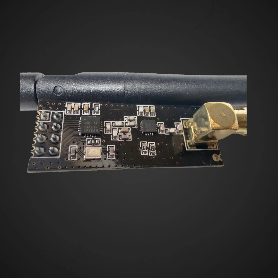 Modul za brezžični prenos podatkov 2.4GHz GT-24 NRF24L01, NRF24L01, 2.4GHz brezžični modul, dolg domet 1100m, brezžični prenos podatkov, daljinsko upravljanje, makete, ceneje, ugodno, prihranek, lokalno, Ljubljana