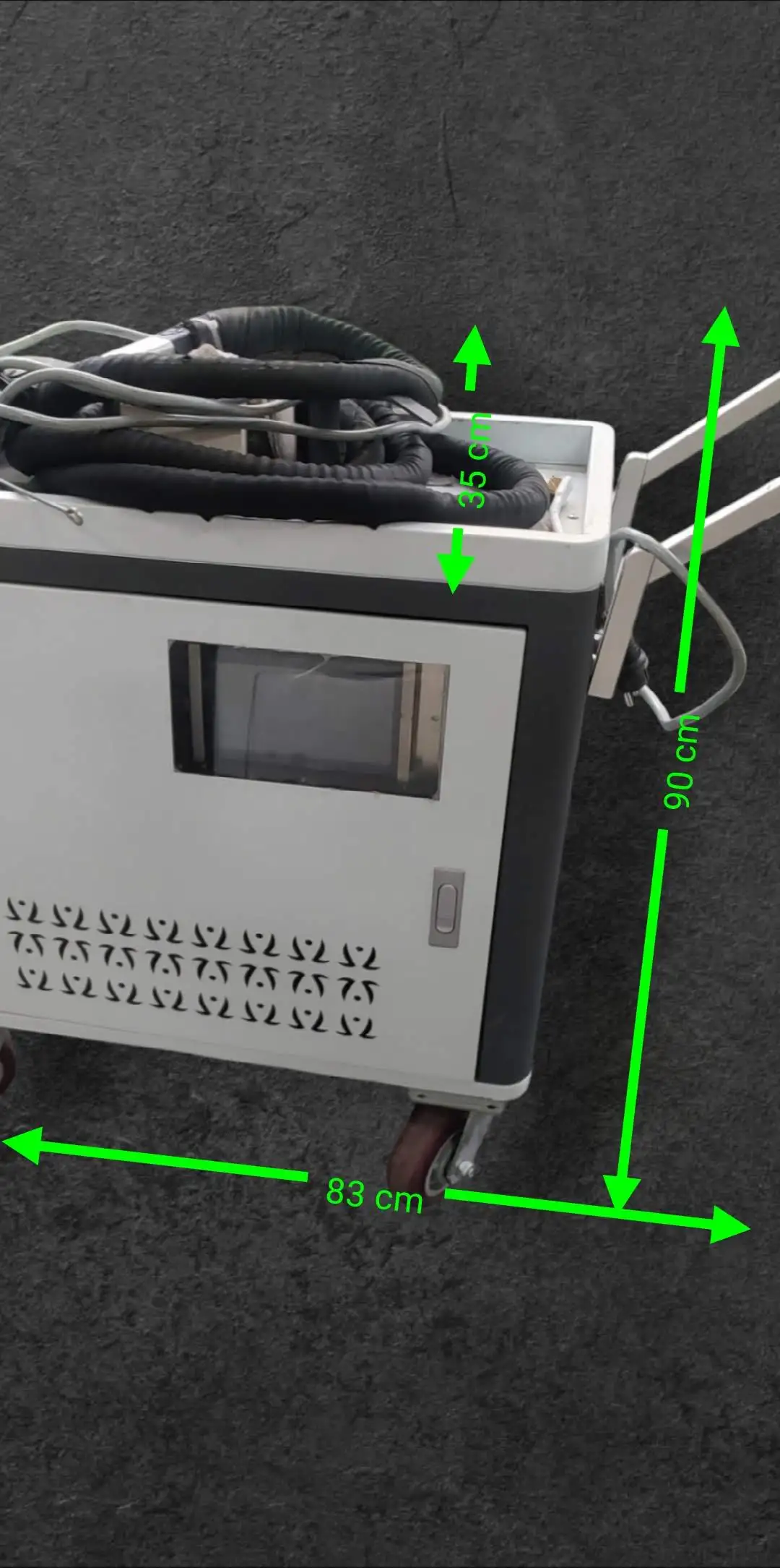 Najem pulznega laserja za čiščenje ponderirano, najem pulznega laserja, čiščenje brez kemikalij, ekološko čiščenje, prihranek, lokalno, Ljubljana, ugodno, ceneje, odstranjevanje grafitov, odstranjevanje rje, odstranjevanje plesni