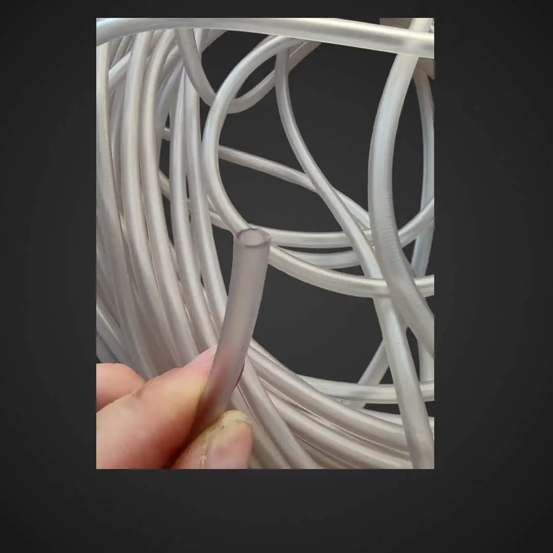 PVC cev za tekočine ID 4mm OD 6mm 1 meter USP, cevka,tanka cev,cevčica,tekočine,zalivanje,hidroponika,razvoj,sistem, strojegradnja,cena, ugodno, PVC cev, Ljubljana, prihranek, lokalno, certificirano, živila, gostinstvo, fleksibilno, avtomatizacija, industrija, 4mm, 6mm, USP, kakovostno