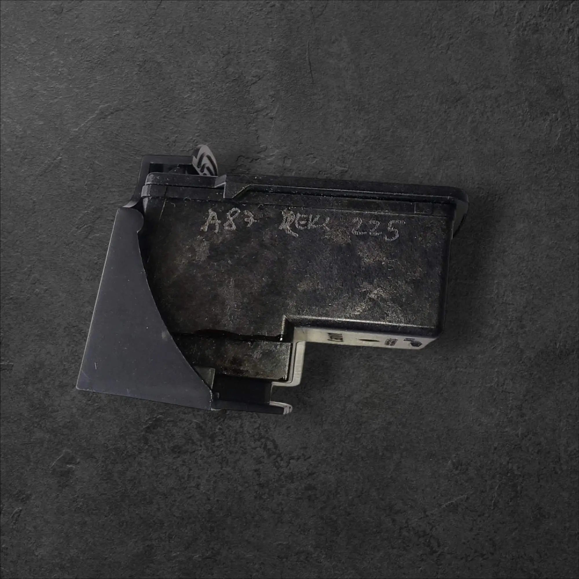 Polnjenje kartuše s črnilom Canon PG-512 XXL , PG-512, PG 512, 2969B001,ceneje, ugodno, prihranek, lokalno, Ljubljana, polnjenje kartuše, Canon PG-512 XXL, vakuumsko polnjenje, pigmentno črnilo, več črnila, kakovosten tisk, brez črt, daljša življenjska doba, prihranek pri tiskanju.