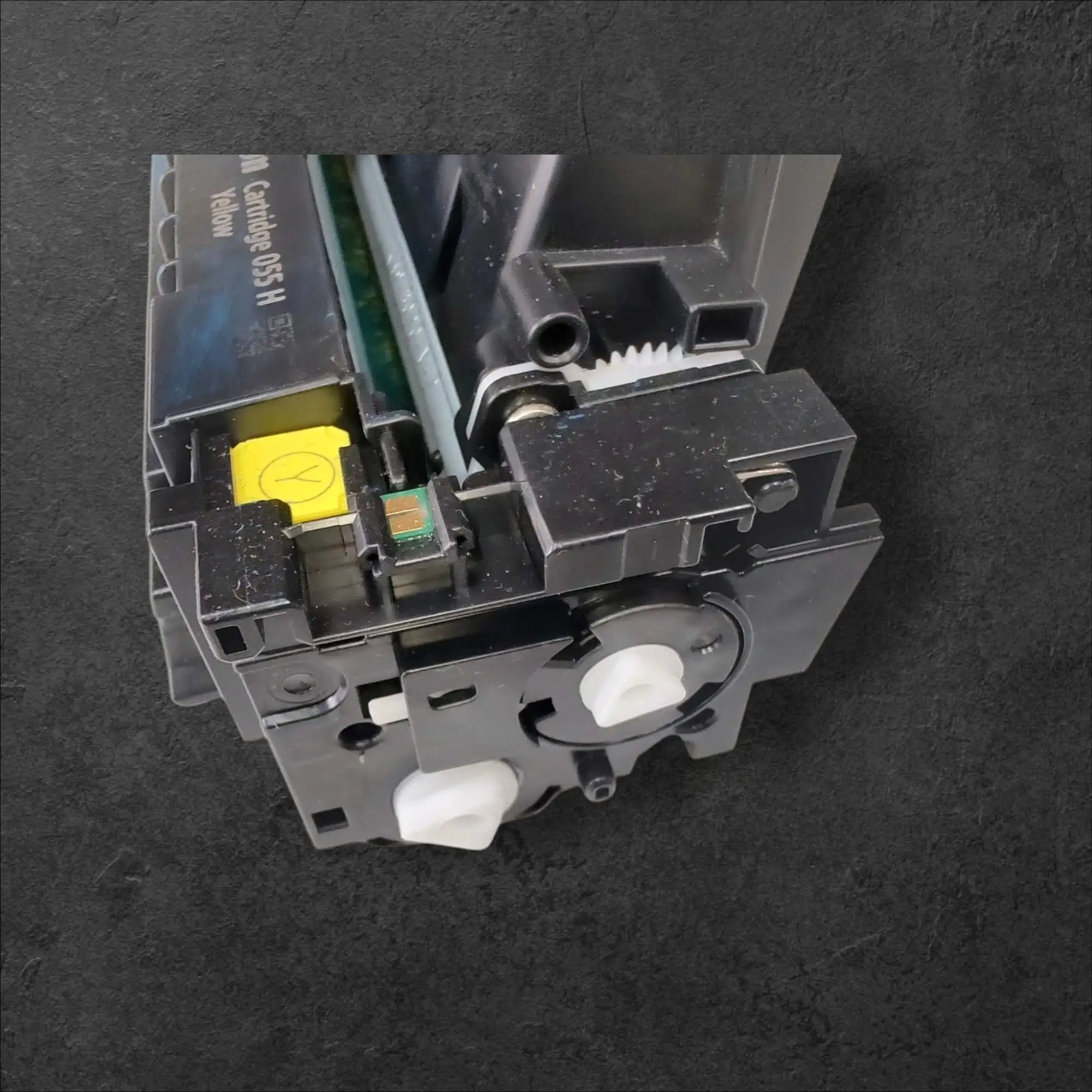 Polnjenje tonerja Canon CRG-55H Yellow za LBP66x, MF74x za 5.900 strani, Canon, toner, CRG-55H, yellow,polnjenje, obnovljen toner, kompatibilen, tiskalnik, LBP66x, MF74x, kakovost tiska, stroškovna učinkovitost, okolju prijazno, dolga življenjska doba, testiran toner