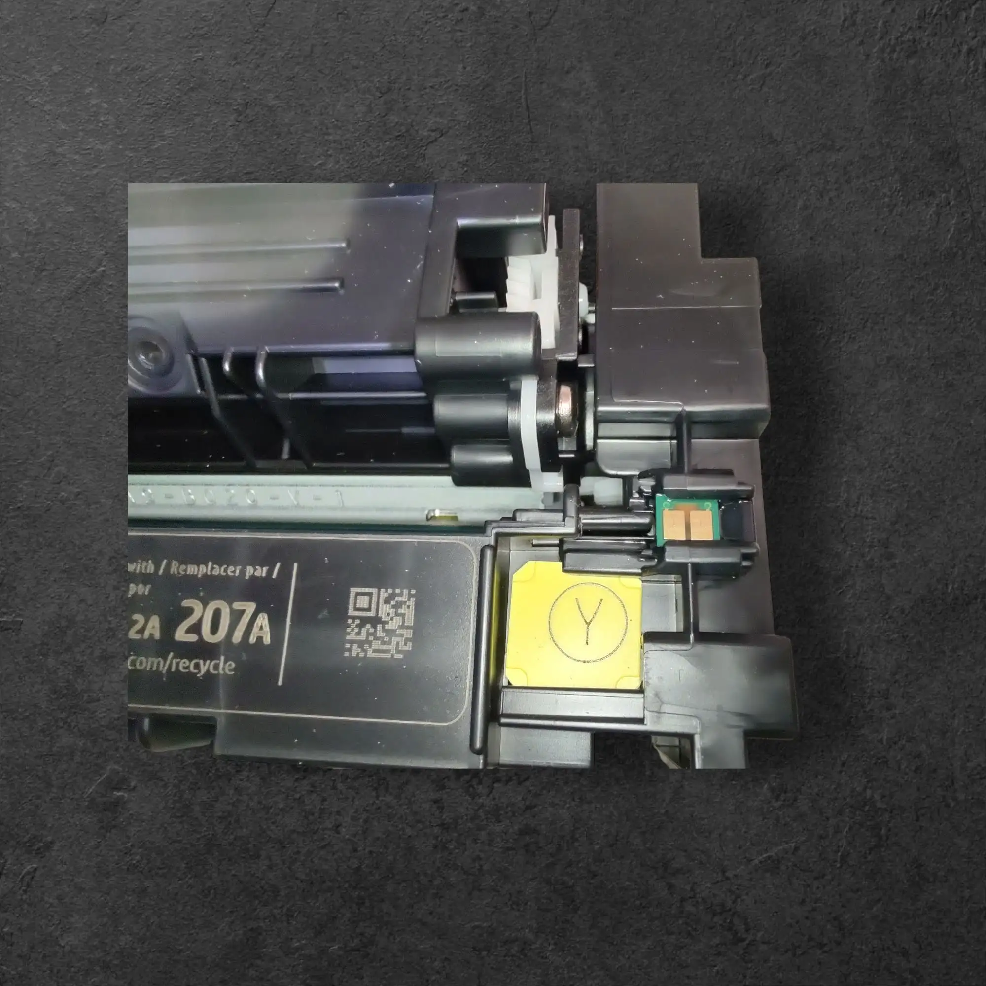 Polnjenje tonerja HP W2212A (207A) rumena (yellow) za 1250 str, W2210A, W2210,207A, 207X, W2211A, W2212A, W2213A, W2210X, W2211X, W2212X, W2213X,ceneje, ugodno, prihranek, lokalno, Ljubljana, polnjenje tonerjev, Svet črnil, HP W2212A, Hewlett-Packard, obnovljivi tonerji, kakovost CE, ekonomski prihranek, brez čipa.