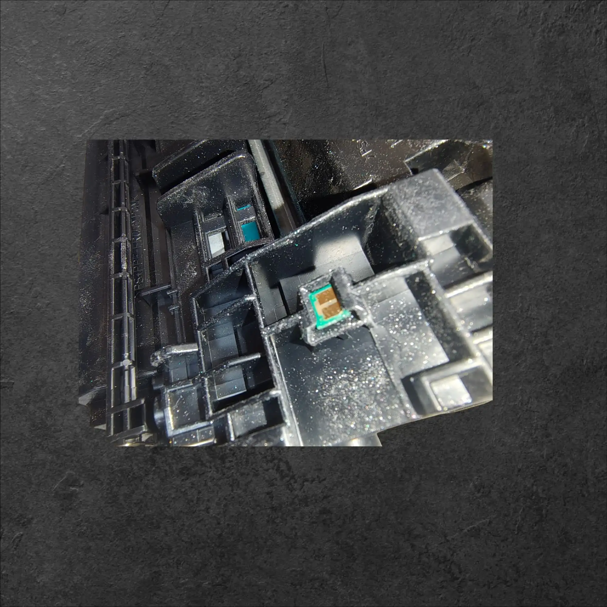 Polnjenje tonerja za HP CF289X 89X za 10000s, polnjenje tonerja hp cf289x, hp 89x polnjenje, toner 10000 strani, ceneje tiskanje, ugodno tonerji, prihranek pri tiskanju, lokalno ljubljana toner, obnova kartuše hp cf289x, robotizirano polnjenje tonerja, ekologija tonerjev