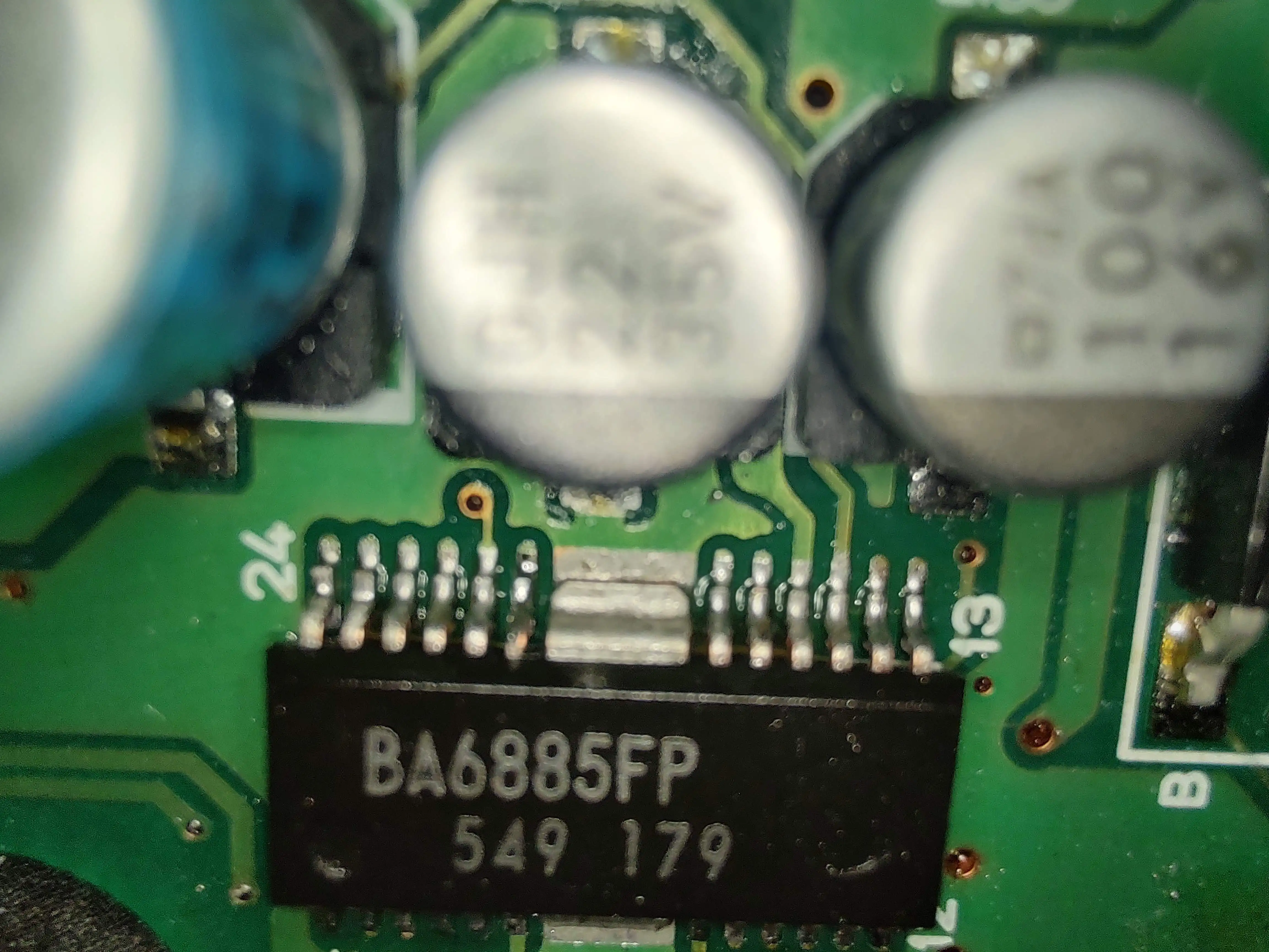 Popravilo avtomobilske elektonike ponderirano, popravilo avtomobilske elektronike, ceneje, ugodno, prihranek, lokalno, Ljubljana, avtoelektronika, diagnostika, servis elektronike, ECU popravilo, vezje avtomobila, okvara avtomobila, avtoservis, popravilo krmilnikov, avtomobilska diagnostika