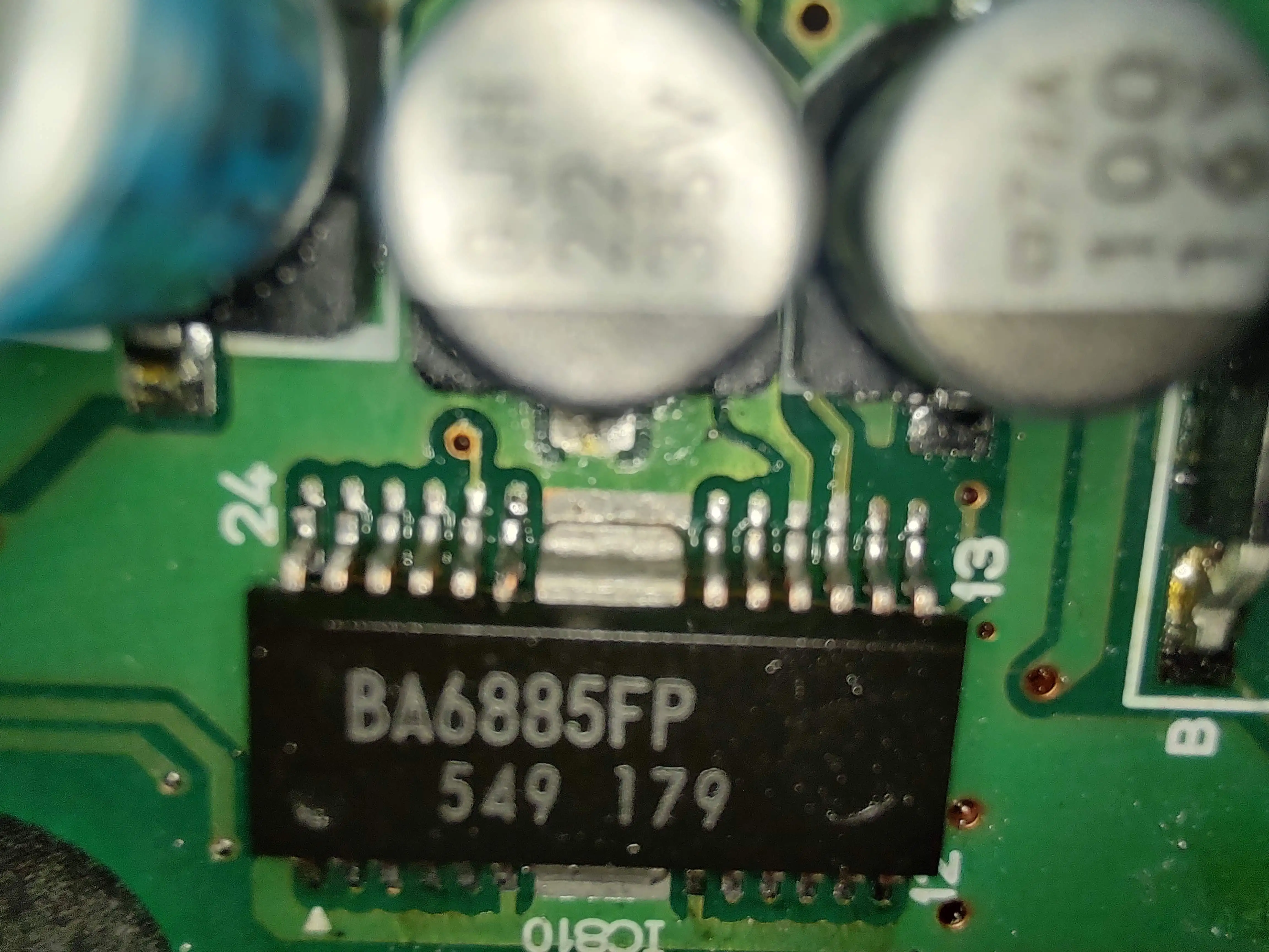 Popravilo avtomobilske elektonike ponderirano, popravilo avtomobilske elektronike, ceneje, ugodno, prihranek, lokalno, Ljubljana, avtoelektronika, diagnostika, servis elektronike, ECU popravilo, vezje avtomobila, okvara avtomobila, avtoservis, popravilo krmilnikov, avtomobilska diagnostika