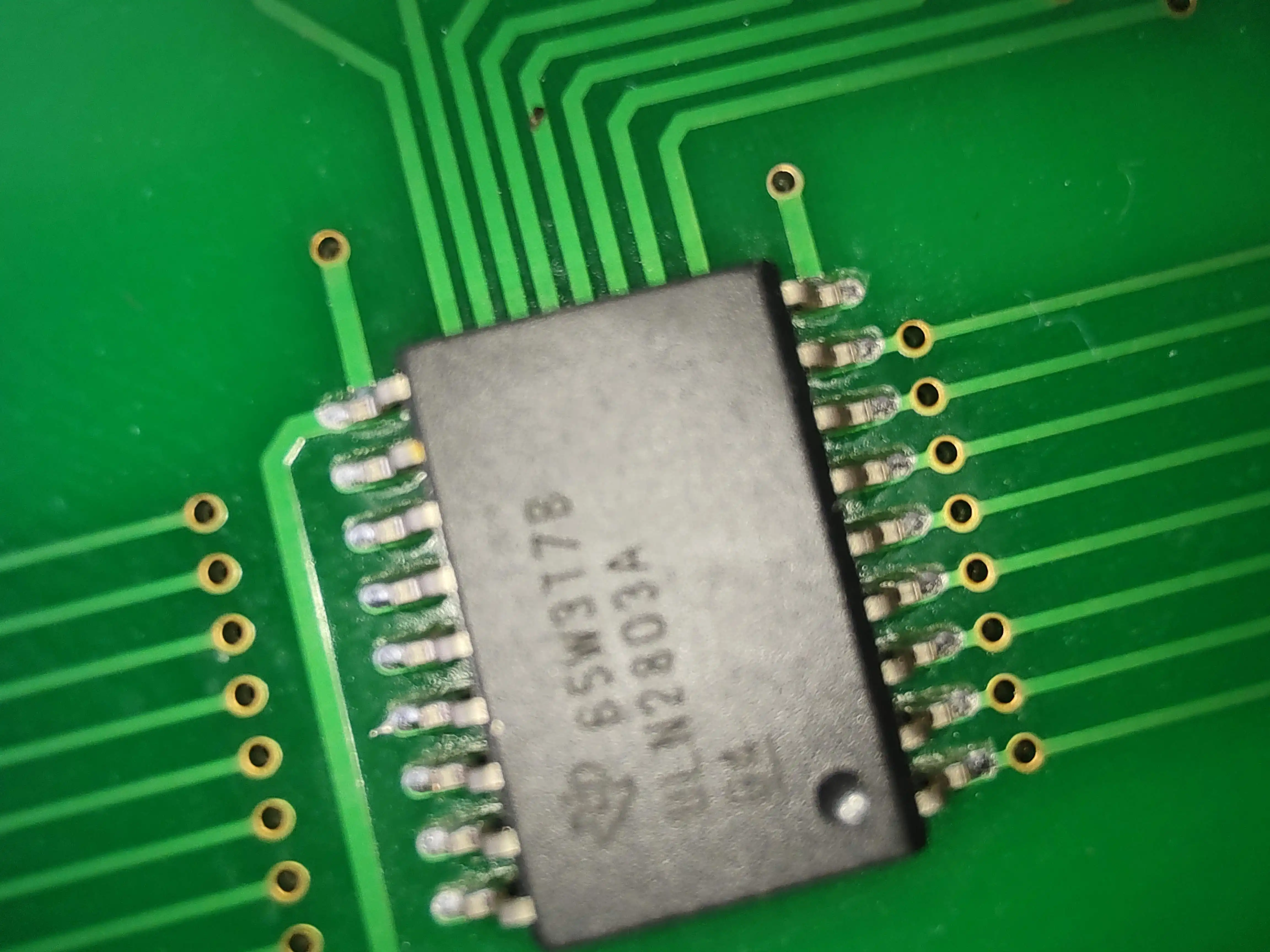 Popravilo elektronike stroja za štetje tablet,  popravilo elektronike,stroj za štetje tablet,diagnostika elektronike,popravilo matične plošče,darlington tranzistorji,IC elektronika,zanesljivo vzdrževanje,prihranek stroškov,Ljubljana,podjetje