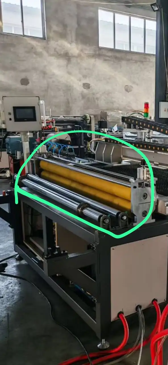 Profi laser za razrez pločevine in mrež 1500W MAXPhotonics, profi laser za razrez pločevine, fiber laser 1500W, MAXPhotonics laser, laser za mreže, coil laser 2010, laserski razrez Ljubljana, ugoden laser za kovino, Raytools XC3000, industrijski laser, lokalna podpora