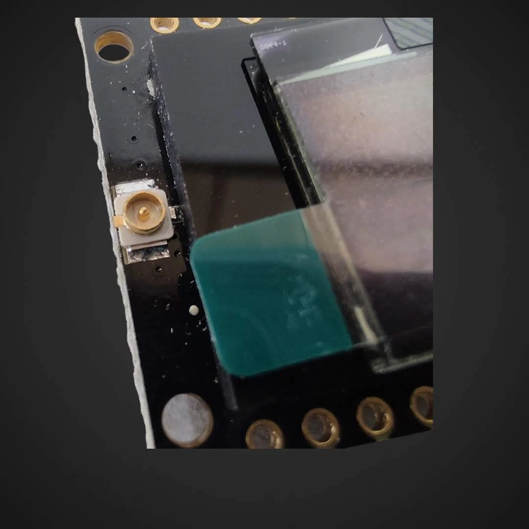 Razvojna plošča LORA32 868/915Mhz ESP32 z OLED zaslonom, lora,oled, Circuits,vezje,razvojna,plošča,ektran,zaslon,screen,arduino,rd,razvoj,ideja,inovacija,novost,diy,naredisam