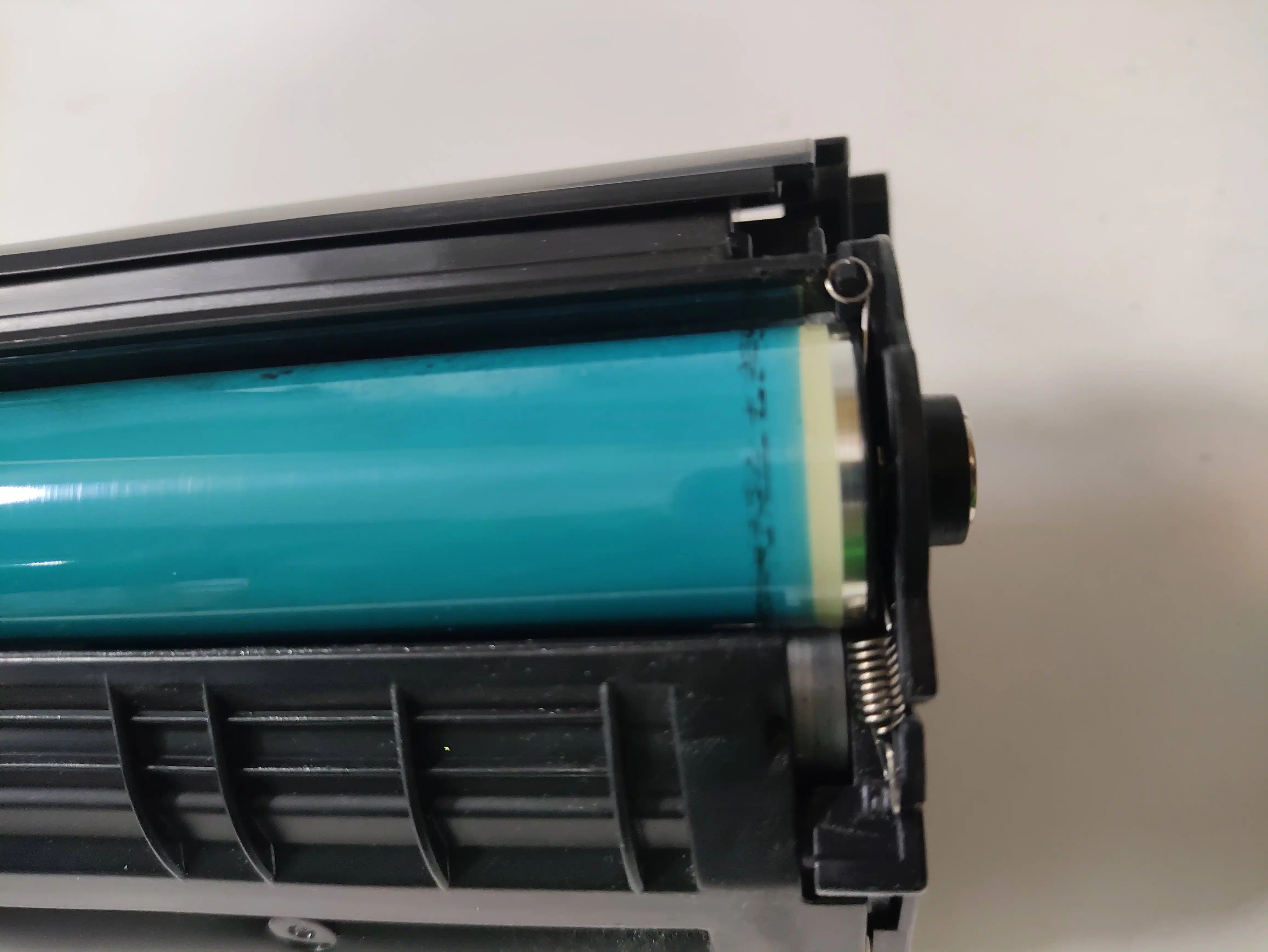 Storitev Polnjenja Tonerja Q2612a za HP LaserJet in Canon CRG-103: Kako Izboljšati Vaš Tiskalniški Izpis, polnjenje tonerja, toner Q2612a, HP LaserJet, Canon CRG-103, obnova tonerja, kakovostni izpisi, ekonomska obnova, mikrovibracije, ekološka obnova, hitra obnova tonerja, zanesljiva obnova, specializirana storitev