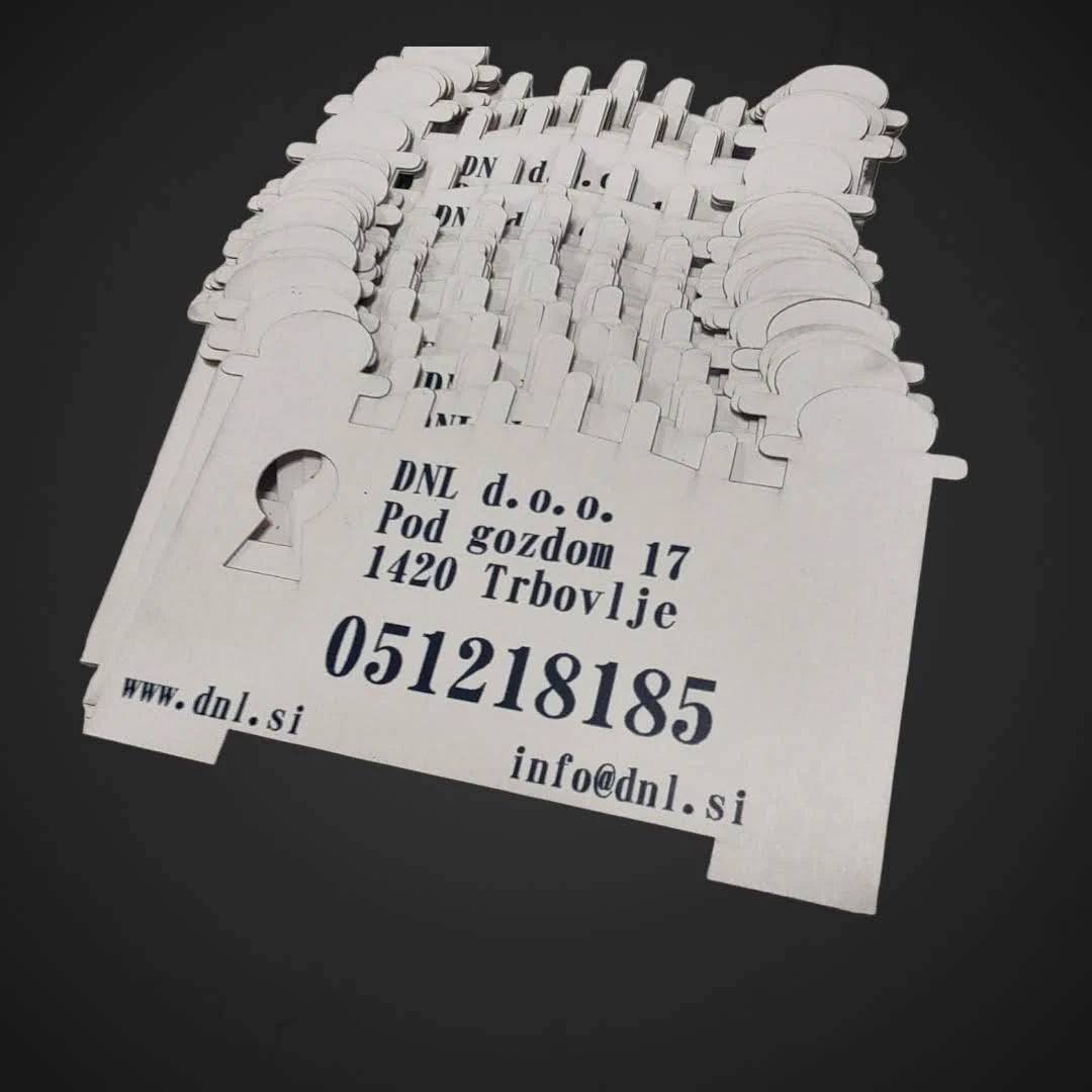 Tisk in priprava vizitk nepravilnih oblik 10kosov, vizitke,marketing,promocija,business,card,posestnica,predstavitev,podjetja,renome,reklama